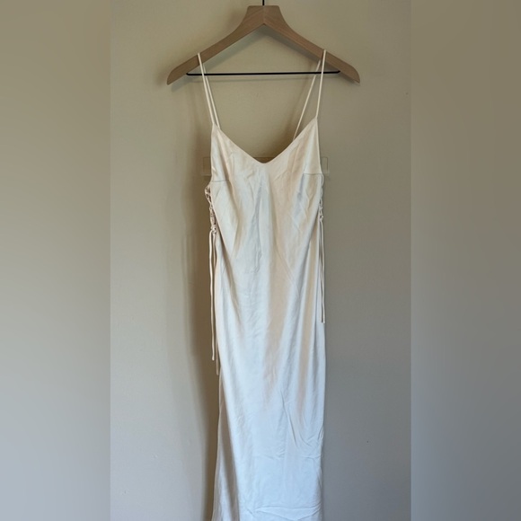 Zara Dresses & Skirts - Zara Dress